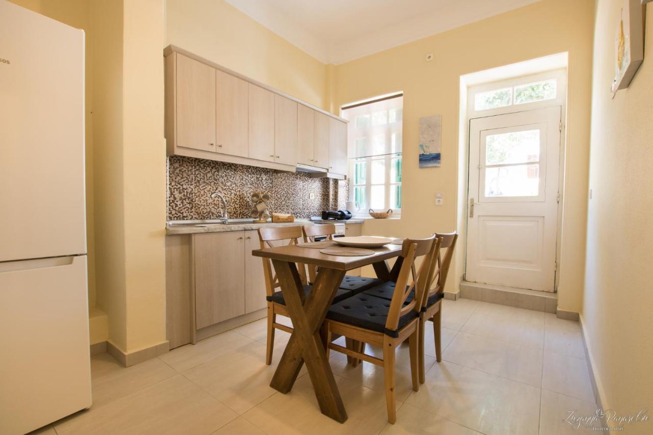 Pier Apartments 카르파토스 외부 사진