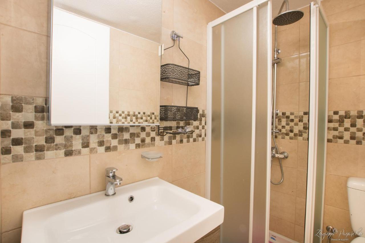 Pier Apartments 카르파토스 외부 사진