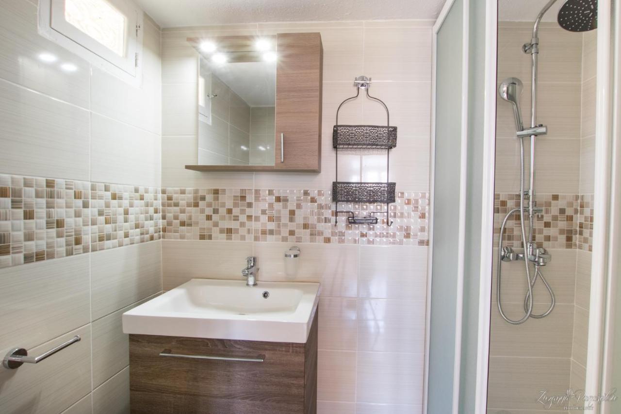 Pier Apartments 카르파토스 외부 사진